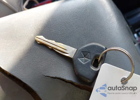 1994 Jeep Cherokee Se z USA, uszkodzony, nr VIN 1J4FN28S6RL114281